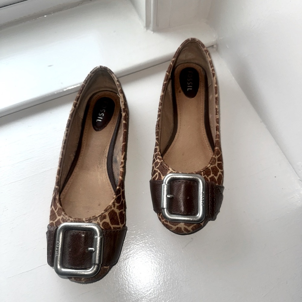 Fossil Women's Brown Giraffe Print Ballet Flats - Size 5.5